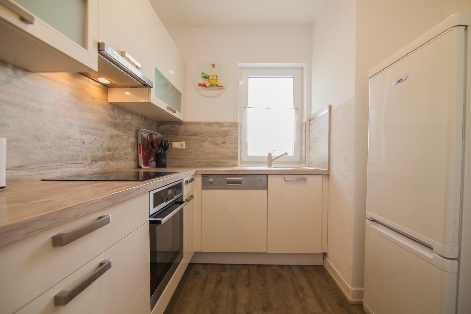 Helvetia Sunny Apartments Бол Экстерьер фото