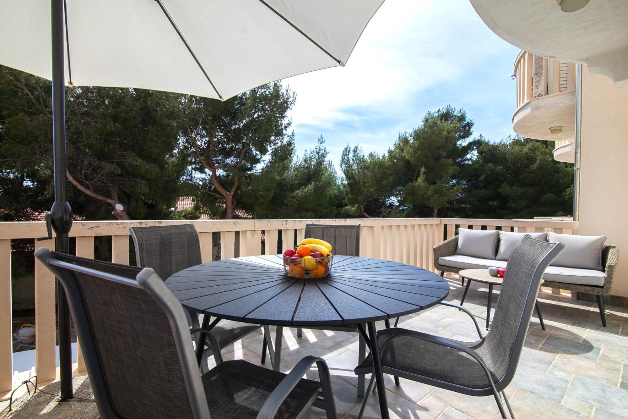 Helvetia Sunny Apartments Бол Экстерьер фото