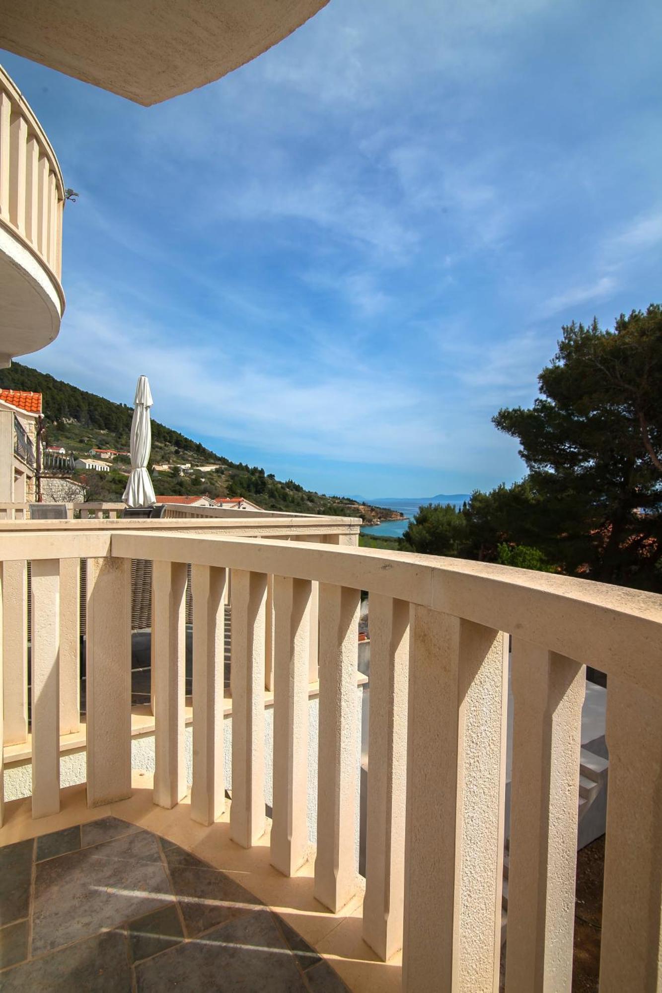 Helvetia Sunny Apartments Бол Экстерьер фото